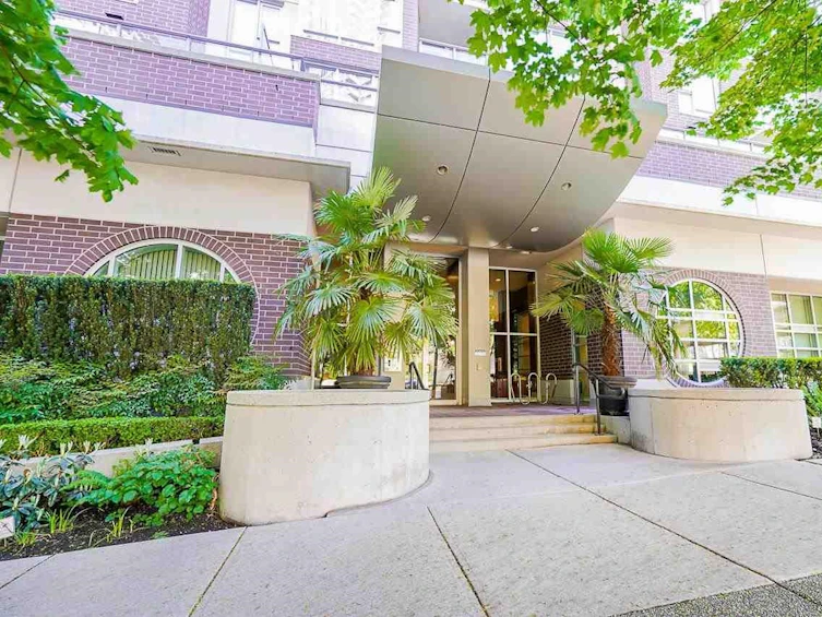 2306-550 Pacific Street, Vancouver, BC, V6Z 3G2 - 3