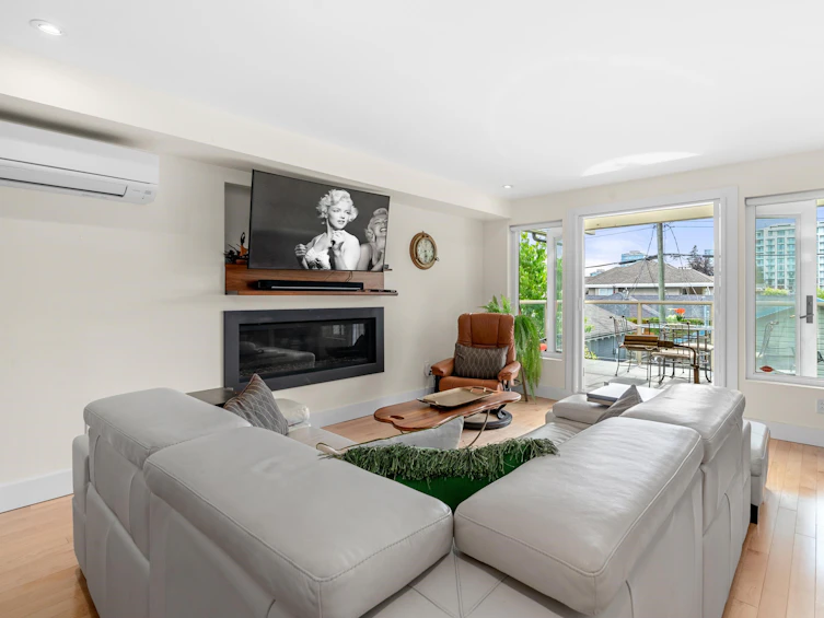 1521 Ridgeway Avenue, North Vancouver, BC, V7L 3S2 - 7