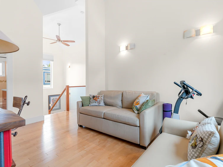 1521 Ridgeway Avenue, North Vancouver, BC, V7L 3S2 - 20