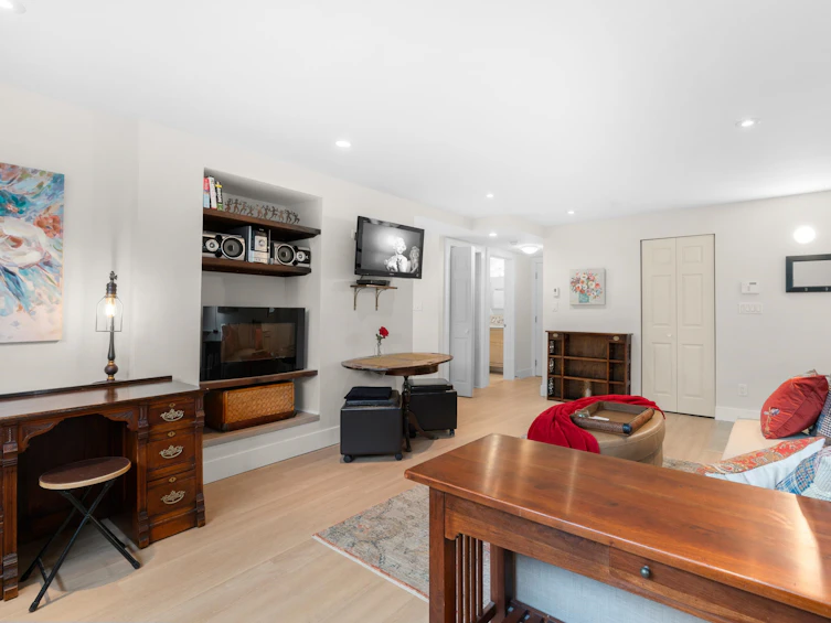 1521 Ridgeway Avenue, North Vancouver, BC, V7L 3S2 - 31