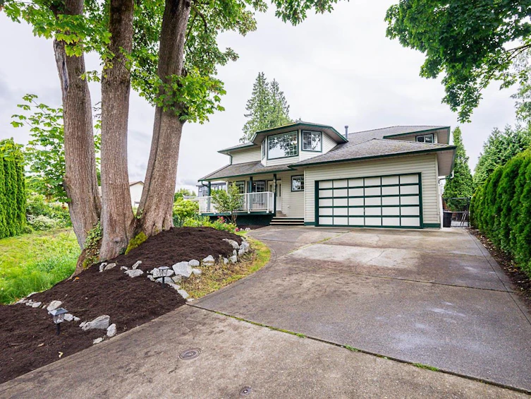 19950 48a Avenue, Langley, BC, V3A 6Z7 - 2