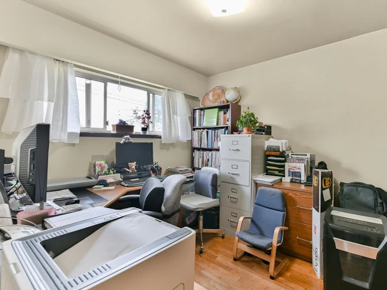 3484 East 25th Avenue, Vancouver, BC, V5R 1K1 - 23