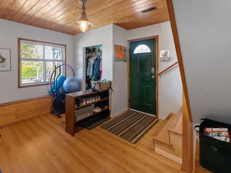 4730 Laurel Avenue, Sechelt, BC, V7Z 0B4 - 14