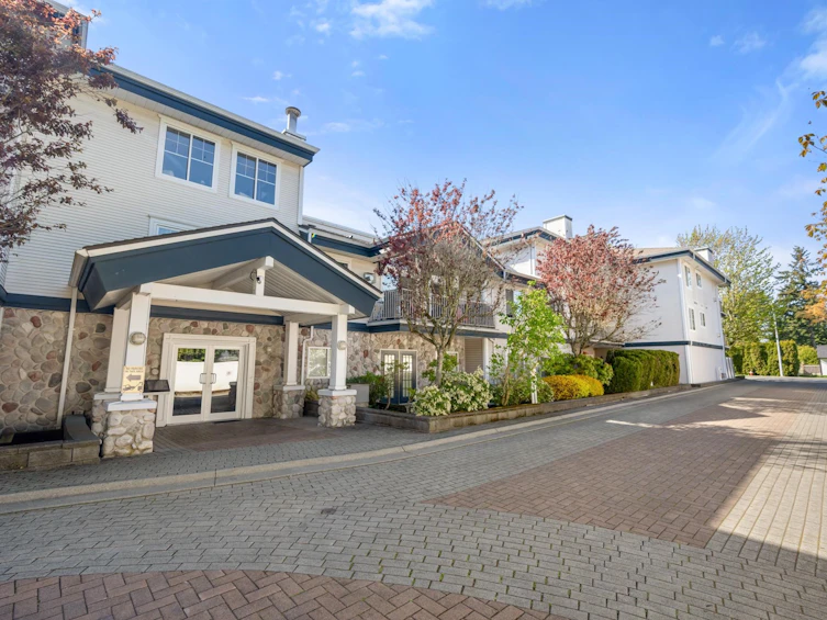 206-15298 20 Avenue, Surrey, BC, V4A 2A3