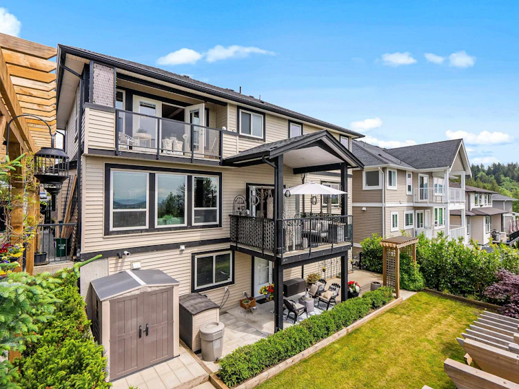33838 Melburn Drive, Mission, BC, V2V 7S2 - 2