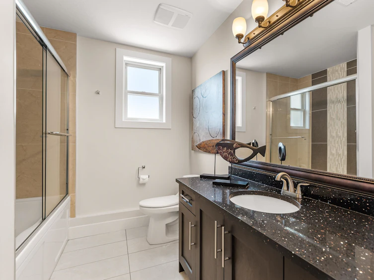 33838 Melburn Drive, Mission, BC, V2V 7S2 - 35