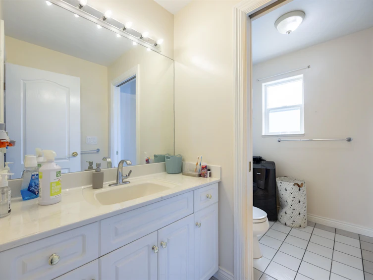 7140 Ridge Drive, Burnaby, BC, V5A 1B2 - 23
