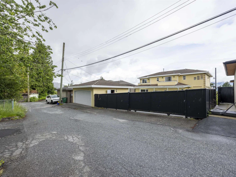 7140 Ridge Drive, Burnaby, BC, V5A 1B2 - 37