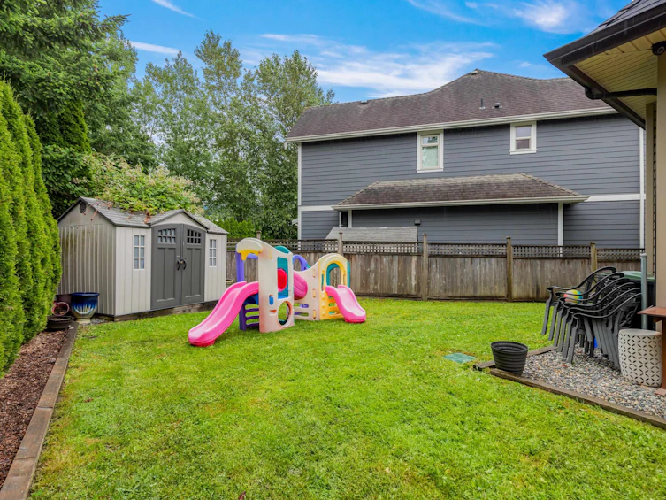 7176 198th Street, Langley, BC, V2Y 0C5 - 37