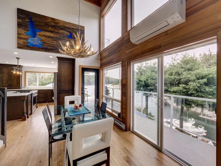 10054 Wescan Road, Halfmoon Bay, BC, V7Z 1G4 - 4