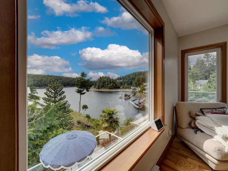 10054 Wescan Road, Halfmoon Bay, BC, V7Z 1G4 - 13