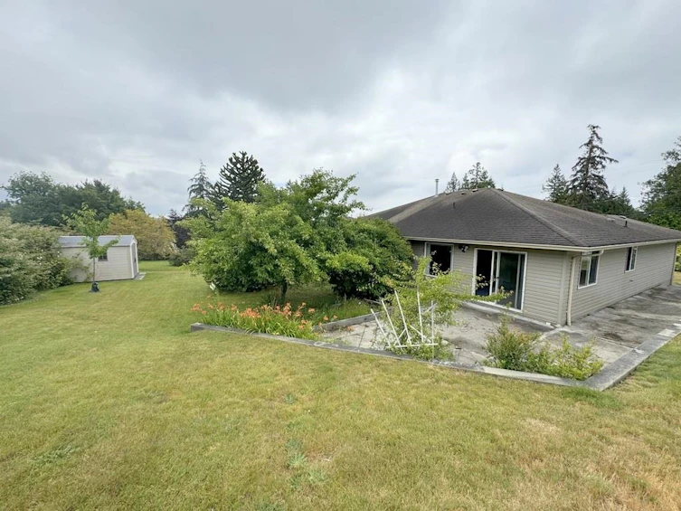 6236 Norwest Bay Road, Sechelt, BC, V7Z 0M2 - 19
