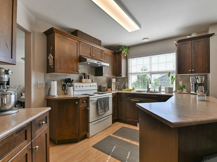 3274 Goldstream Drive, Abbotsford, BC, V3G 3A9 - 5