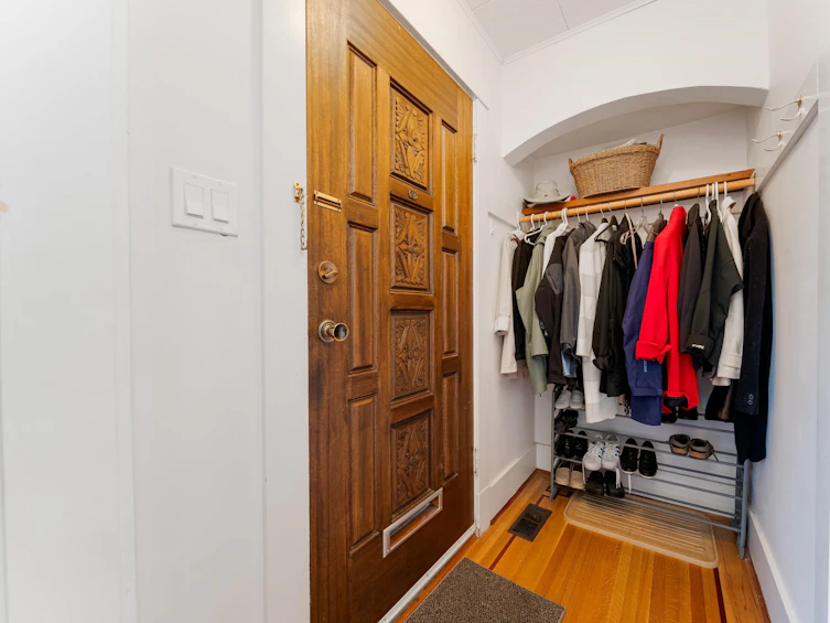 3636 Oxford Street, Vancouver, BC, V5K 1P3 - 24