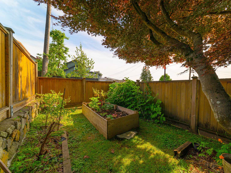 3636 Oxford Street, Vancouver, BC, V5K 1P3 - 39