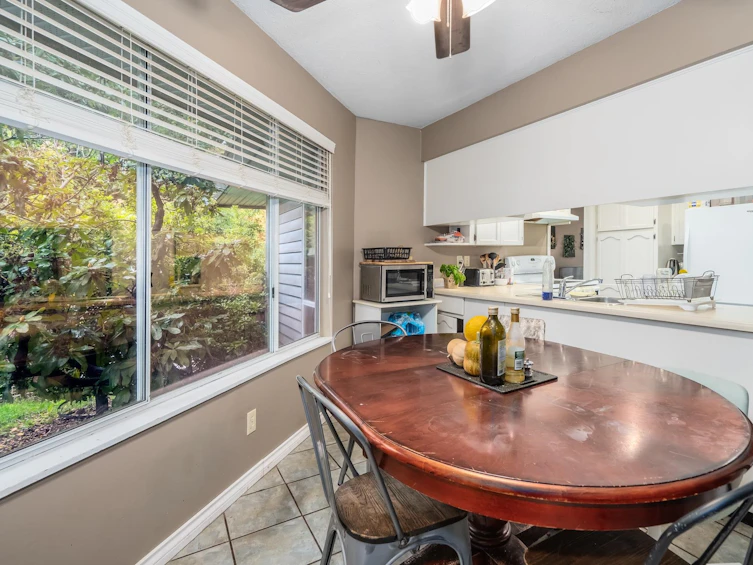 3771 Nicola Street, Abbotsford, BC, V2T 4Z8 - 10