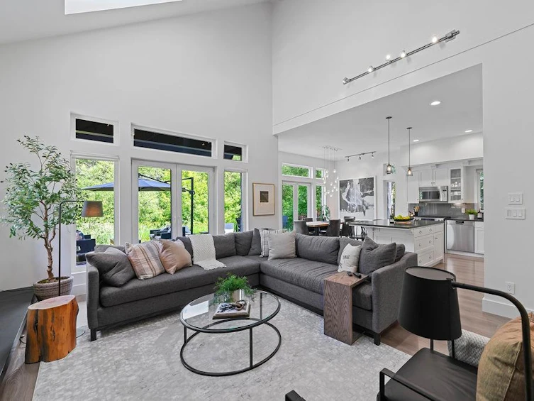 7202 Spruce Grove Circle, Whistler, BC, V8E 0E8 - 8