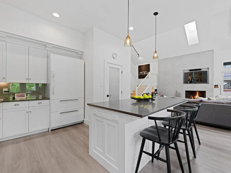 7202 Spruce Grove Circle, Whistler, BC, V8E 0E8 - 11