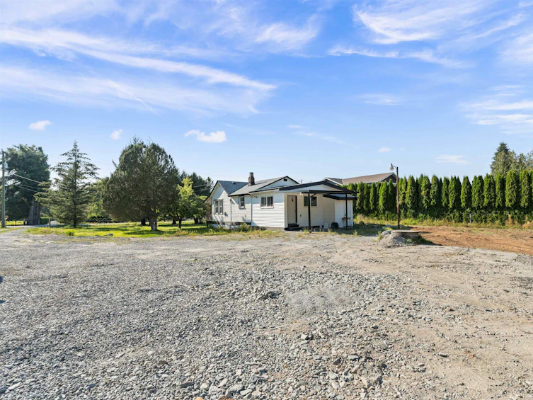 4216 240, Langley, BC, V2Z 2L4 - 4