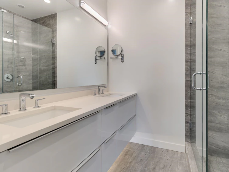 705-4427 Cambie Street, Vancouver, BC, V5Z 2Y8 - 15