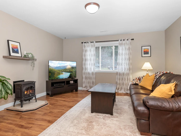 295 Forrest Crescent, Hope, BC, V0X 1L4 - 8