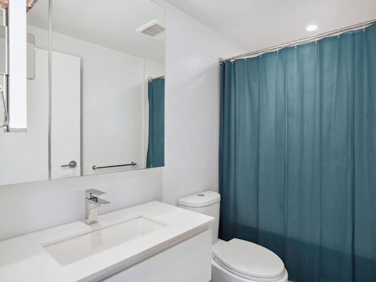2711-13615 Fraser, Surrey, BC, V3T 0P7 - 8