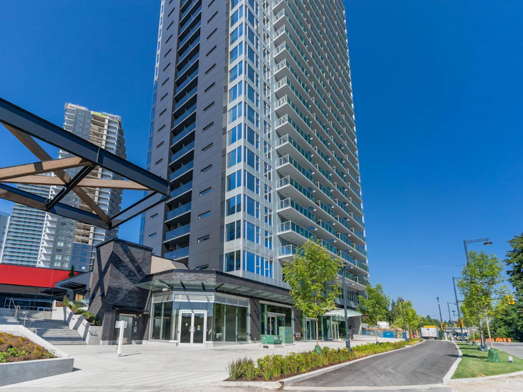 2711-13615 Fraser, Surrey, BC, V3T 0P7 - 13
