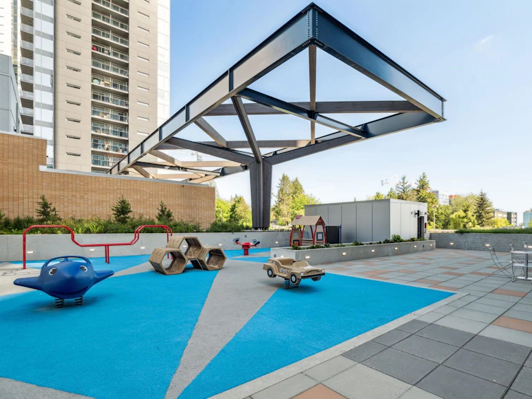 2711-13615 Fraser, Surrey, BC, V3T 0P7 - 17