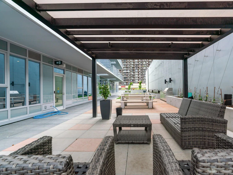 2711-13615 Fraser, Surrey, BC, V3T 0P7 - 19