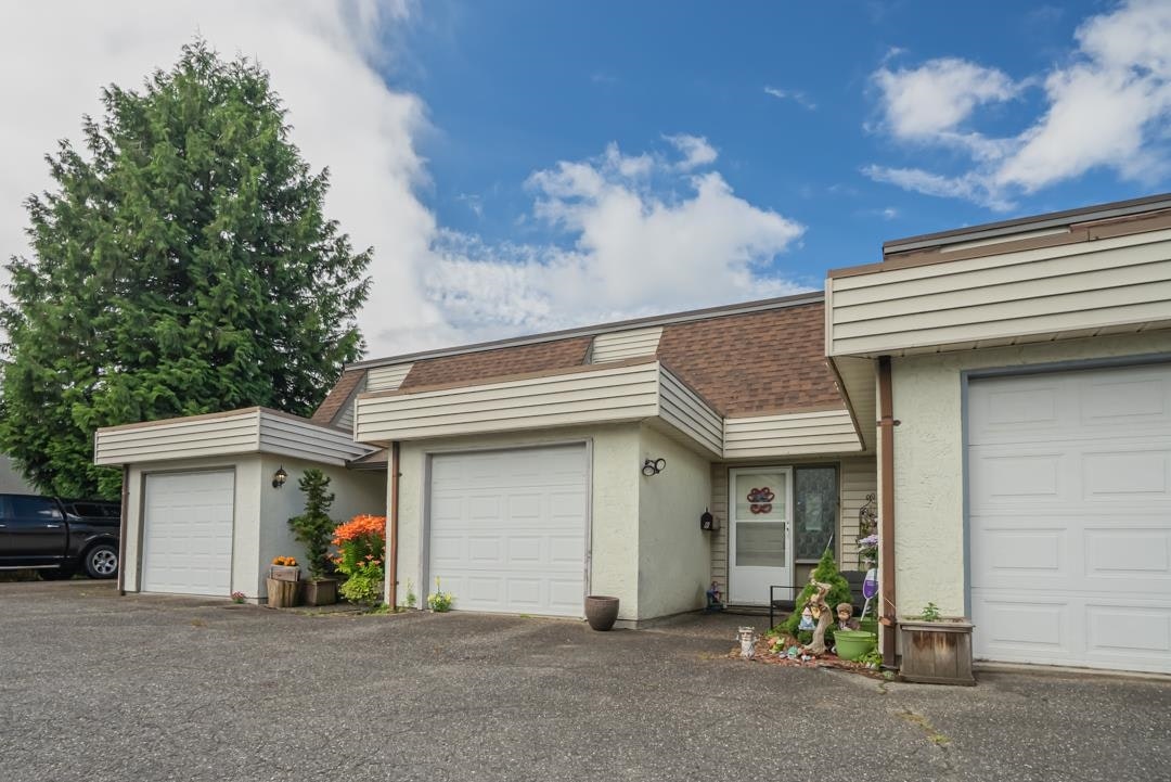 6-9299 Woodbine Street, Chilliwack, BC, V2P 5S9