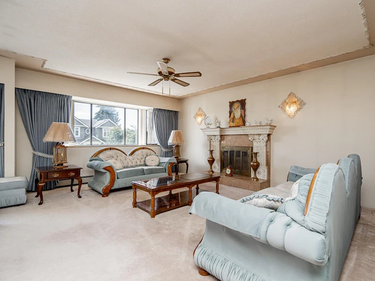 131 East 56th Avenue, Vancouver, BC, V5X 1P9 - 5