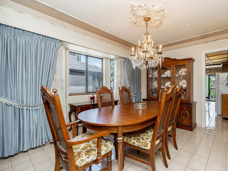 131 East 56th Avenue, Vancouver, BC, V5X 1P9 - 11