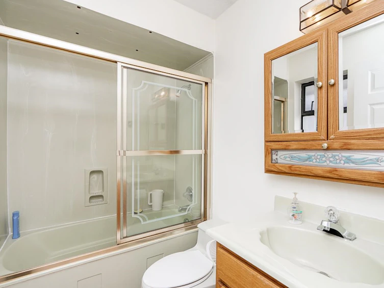 131 East 56th Avenue, Vancouver, BC, V5X 1P9 - 22