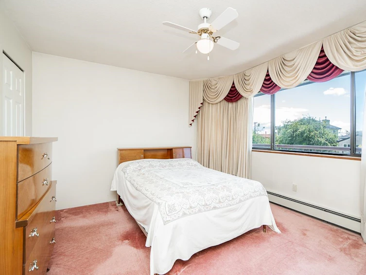 131 East 56th Avenue, Vancouver, BC, V5X 1P9 - 24