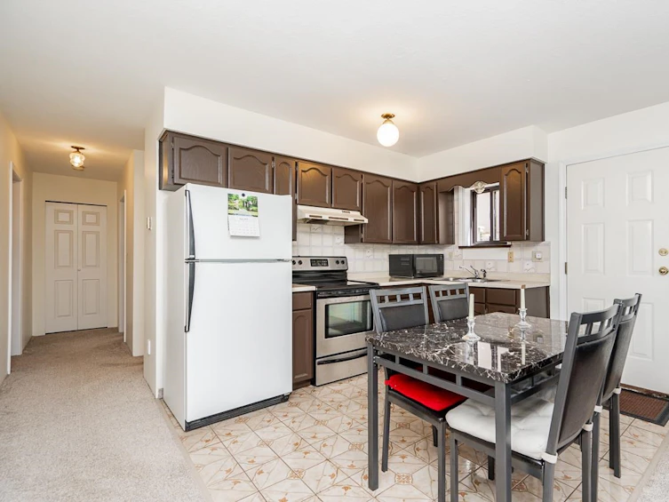 131 East 56th Avenue, Vancouver, BC, V5X 1P9 - 28