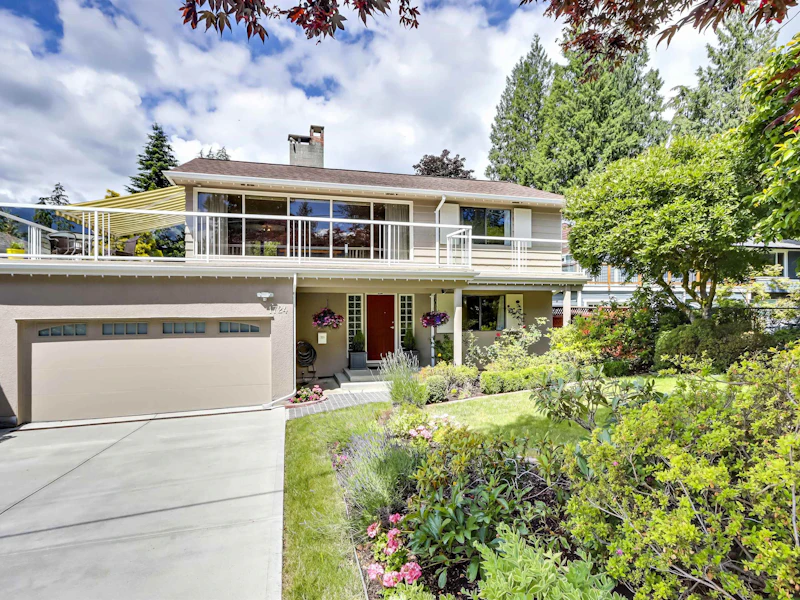 1724 Kilkenny Road, North Vancouver BC V7J 1T9