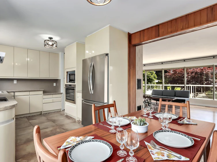 1724 Kilkenny Road, North Vancouver, BC, V7J 1T9 - 2