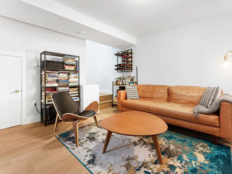 3189 St. George Street, Vancouver, BC, V5T 3R9 - 12