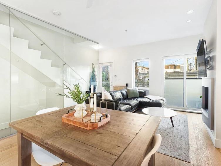 3189 St. George Street, Vancouver, BC, V5T 3R9 - 16