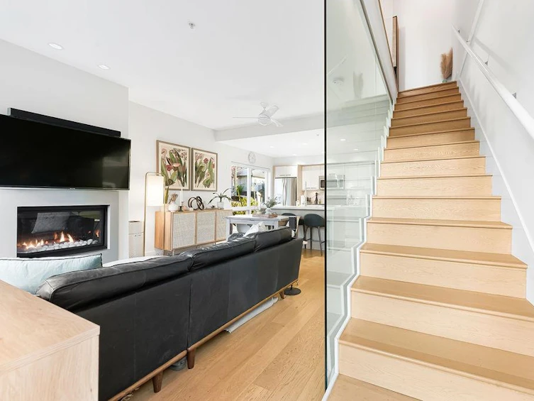 3189 St. George Street, Vancouver, BC, V5T 3R9 - 18