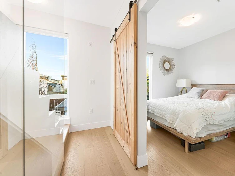3189 St. George Street, Vancouver, BC, V5T 3R9 - 19