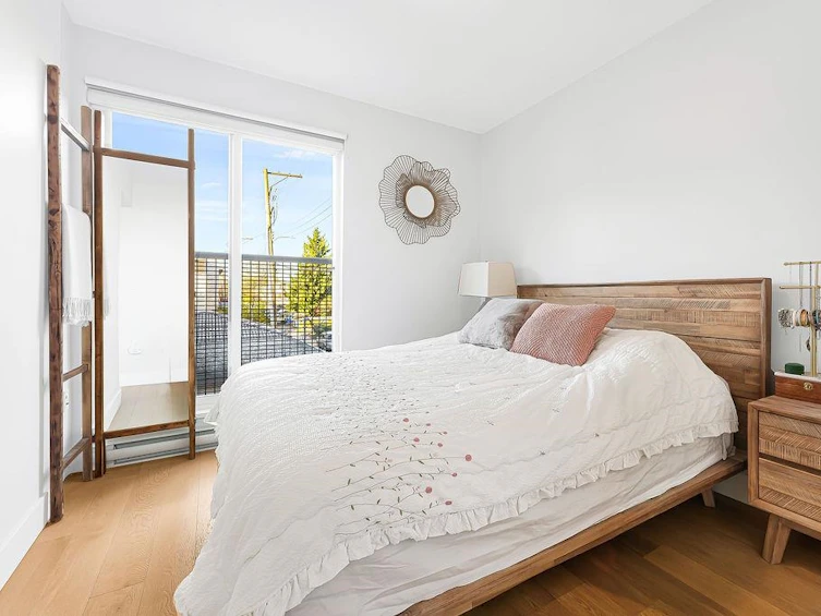 3189 St. George Street, Vancouver, BC, V5T 3R9 - 20