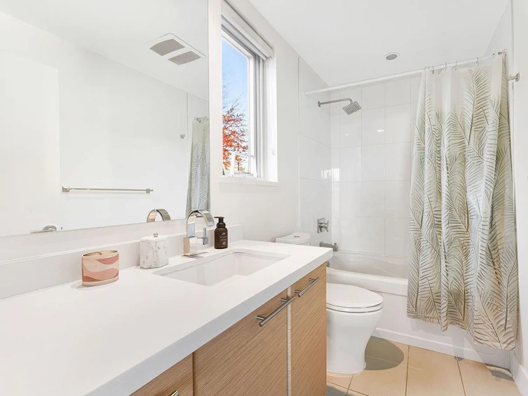 3189 St. George Street, Vancouver, BC, V5T 3R9 - 22