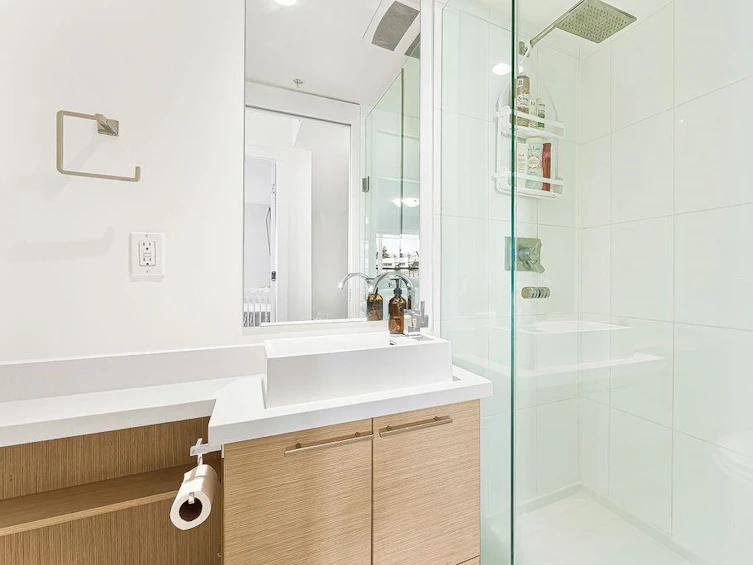 3189 St. George Street, Vancouver, BC, V5T 3R9 - 27