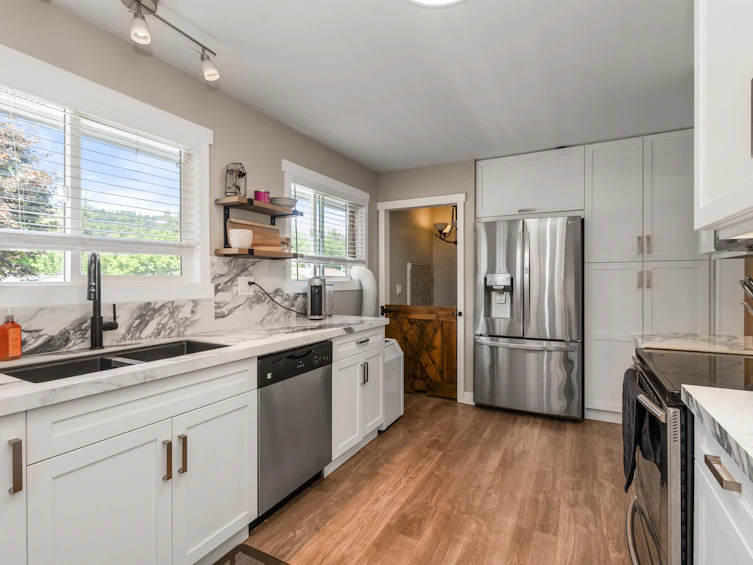 635 Willow Street, Hope, BC, V0X 1L0 - 25