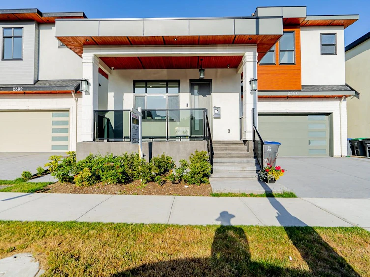 2386 157 Street, Surrey, BC, V4A 9Z2