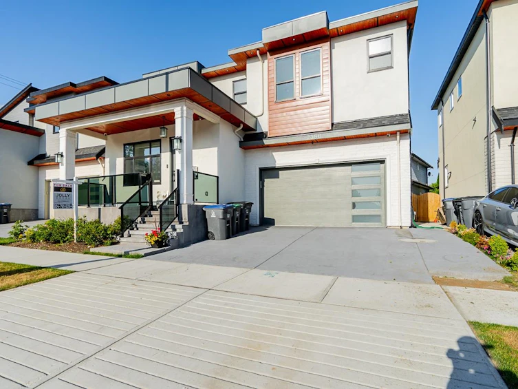 2386 157 Street, Surrey, BC, V4A 9Z2 - 2