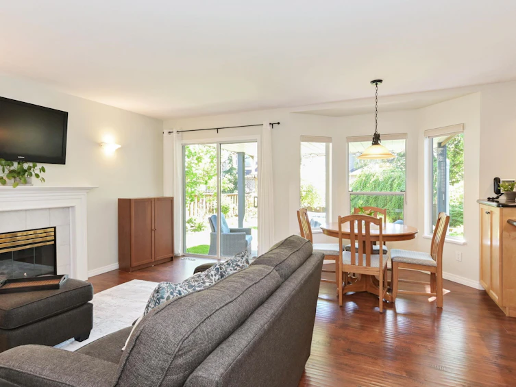 18066 61 Avenue, Surrey, BC, V3S 5V7 - 10