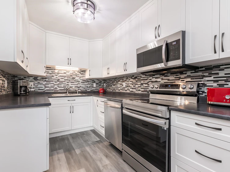 6-46562 Yale Road, Chilliwack, BC, V2P 2R5 - 2