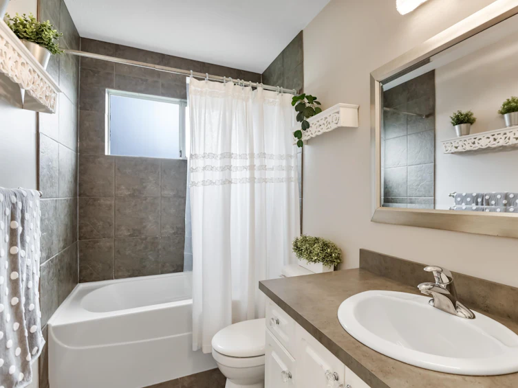 23021 Olund Crescent, Maple Ridge, BC, V2X 9L3 - 17